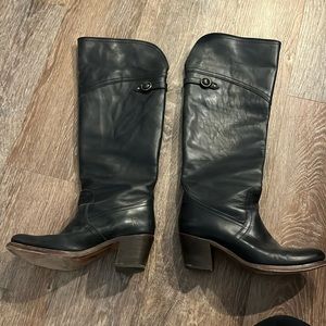 Black Frye Jane Pull On Leather Boots